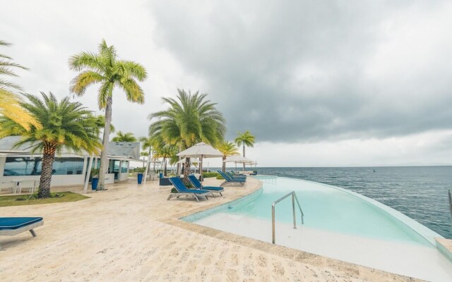 Amazing Villa With Ocean View at Puerto Bahia E6