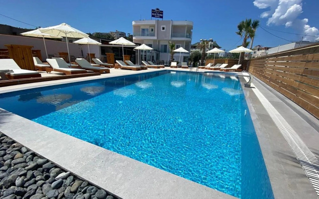 Blue Water Hotel