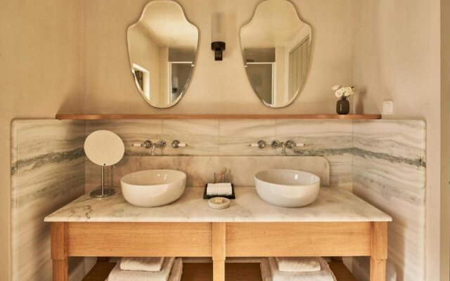 Cosme, A Luxury Collection Resort, Paros