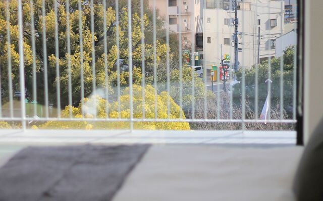 bHotel