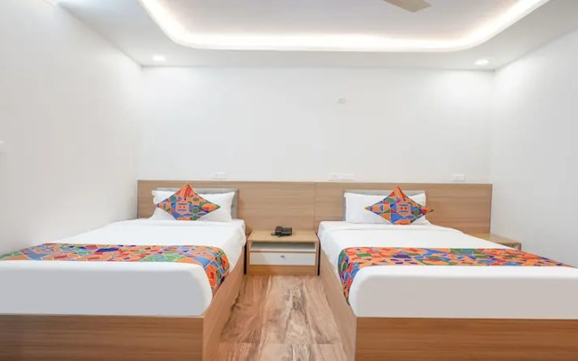 FabHotel Redmoon Suites - Near Brookefield / Marathahalli Bridge