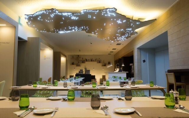 Seen Hotel Abidjan Plateau