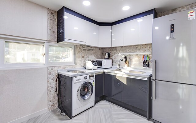 Namhae Rabyeol Pension