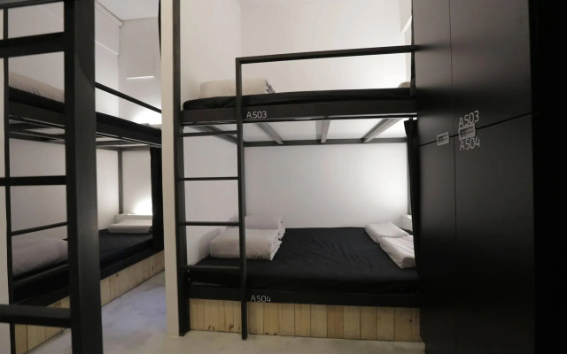 Meetingmates Hostel