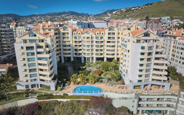 IVIS Home By HR Madeira