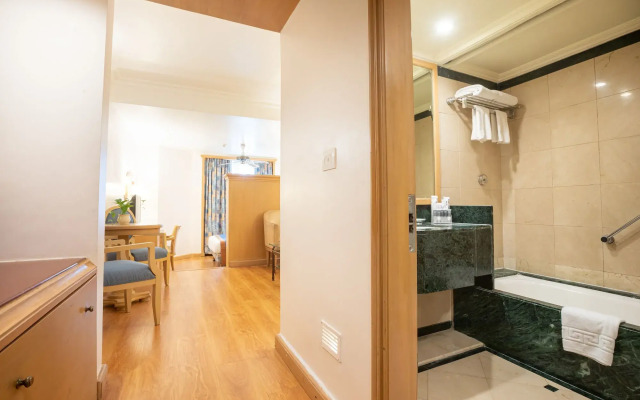 The Orchid Hotel Mumbai Vile Parle