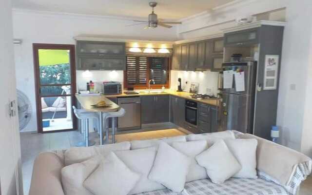 Inviting 3-bed Villa in Kayalar