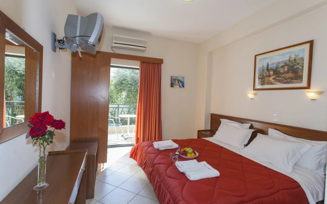 Hotel Loukas Vrachos