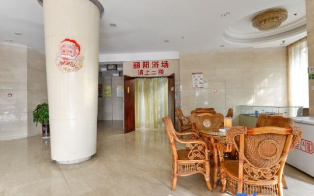 Liyang Hotel