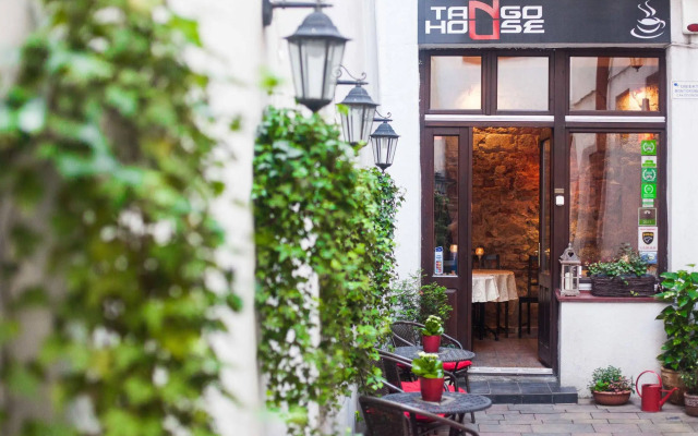 Tango House Bed & Breakfast
