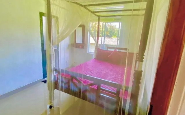Summer House Mirissa