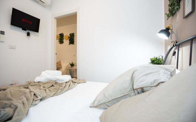 Home Hotel - Paruta 65