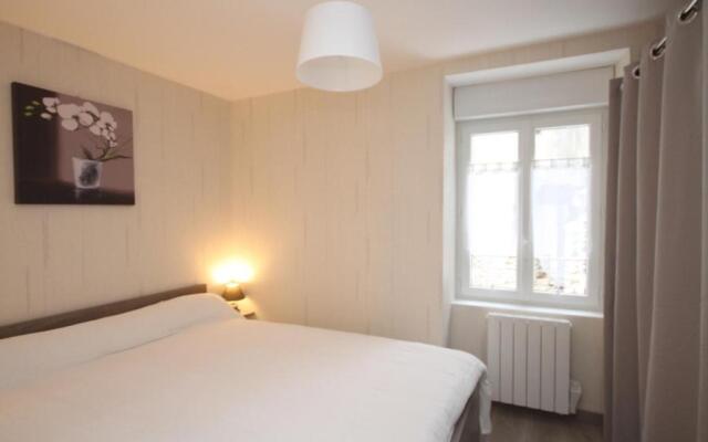 Appartement Mont-Dore, 5 pièces, 10 personnes - FR-1-608-27