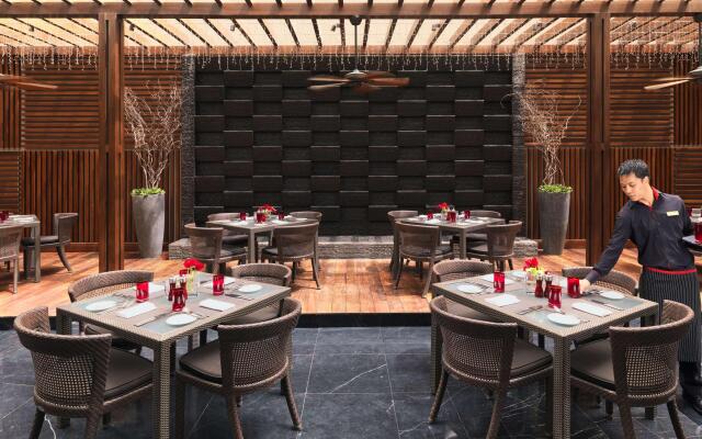 Fairmont Bab Al Bahr Hotel