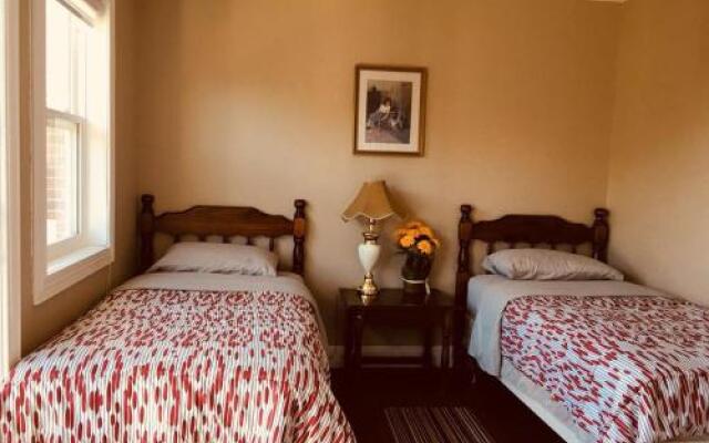 Seaview White House B&B