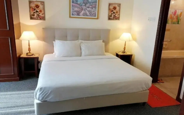KL Grand Service Suite at Times Square