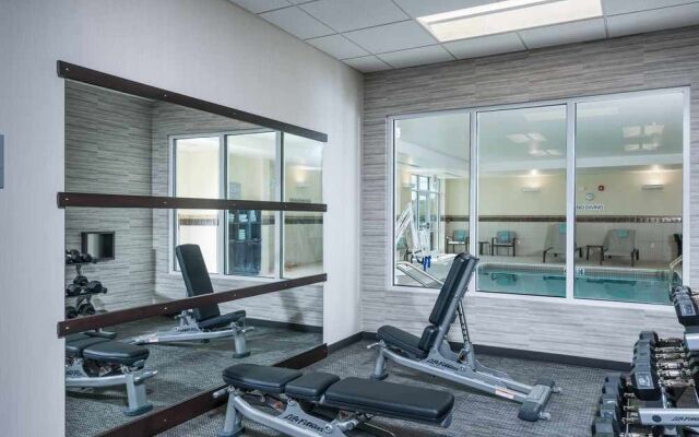 Courtyard Boston Littleton