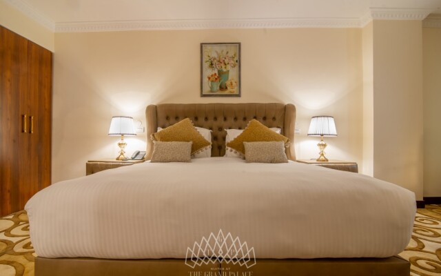 The Grand Palace Hotel