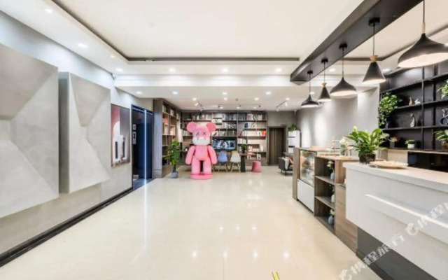 Lemon Tree Hotel (Xi'an Yongxingfang Chaoyangmen Subway Station)