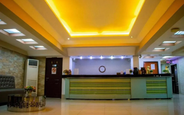 Visiting Card Hotel & Resort