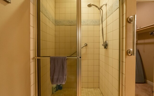 Deer Valley 166 4 Bedroom Apts