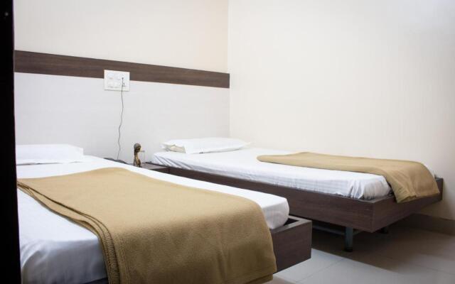 Hotel Aashish Deluxe Pet Friendly