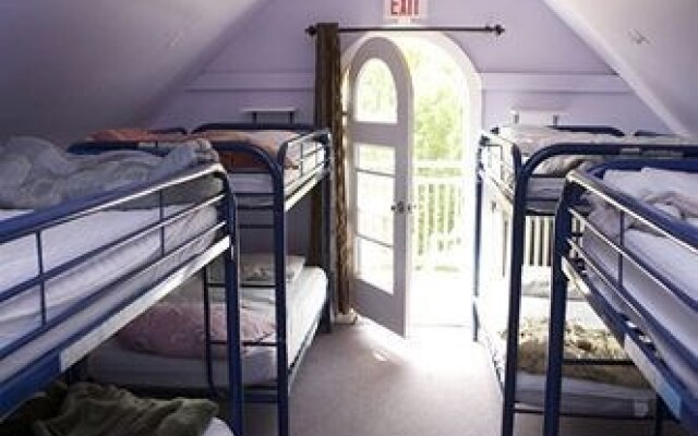 Ottawa Backpackers Inn