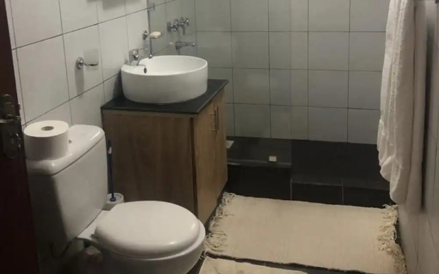 Immaculate 1-bed Apartment in Riverside Drive