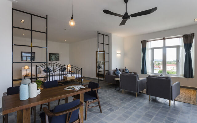 Boutique Kampot Hotel
