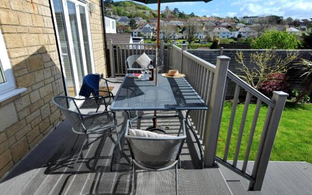 2 Studley Gardens