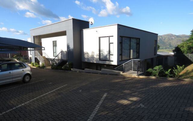 The Executive - Exclusive Self-Catering Apartments - Ezulwini