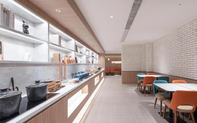 HanTing Hotel (Lianyungang Xugou Seafood City)