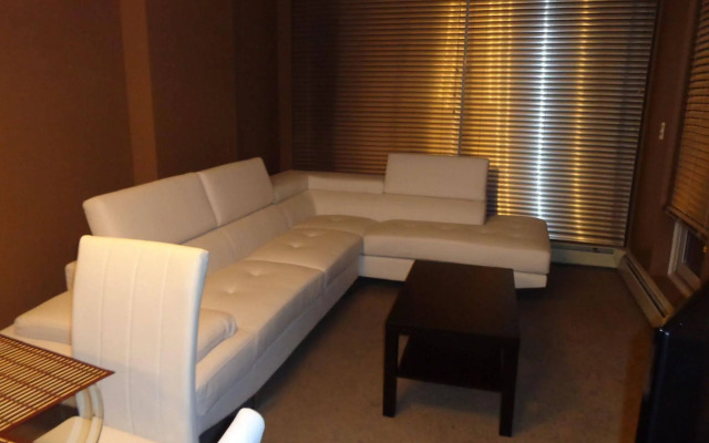 Regal Suites - Riverfront