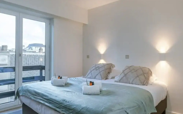 Apartment With Sideways sea View in Middelkerke