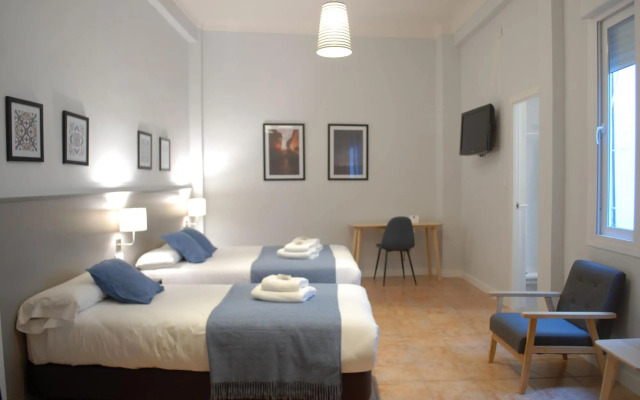 La Perla Granada Suites