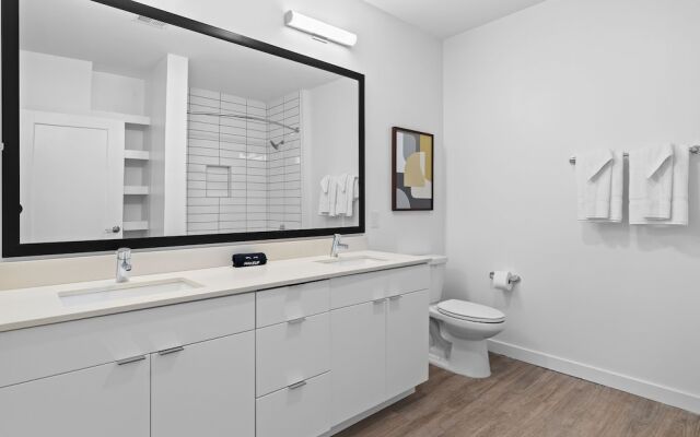 Mint House Nashville – The Gulch – Division St