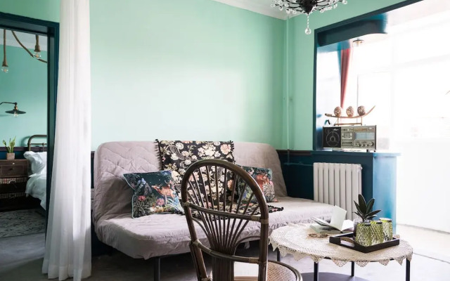 Cactus space- Sanlitun South Street Apt