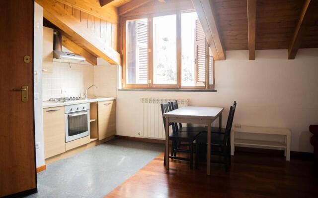 042 - Attico delle Pesche 10 minuti Mare, RISTRUTTURATO