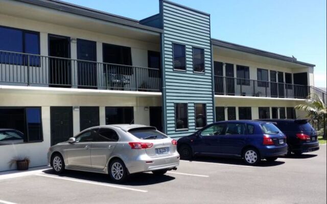 Abode on Courtenay Motor Inn