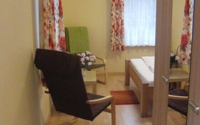 Ferien-apartment mit Gartenblick