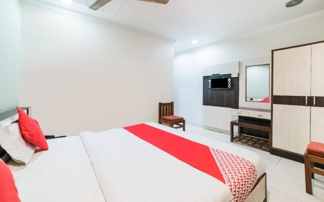 Hotel Anand by OYO Rooms