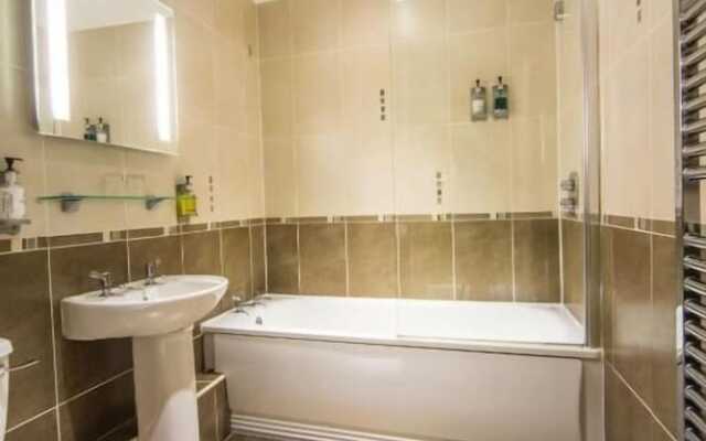 Hunday Manor Country House Hotel
