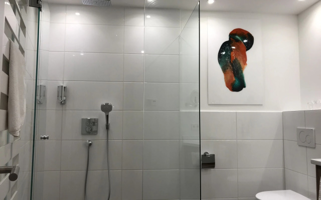 WESTSIDE Hotel Garni