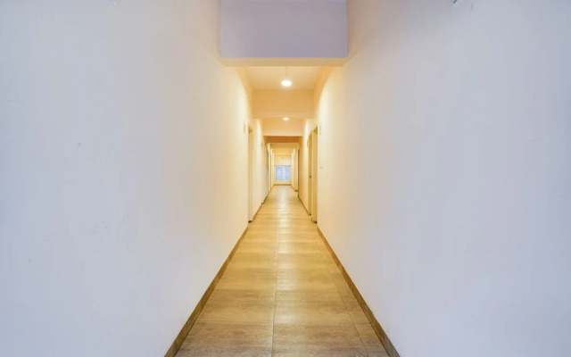 Fabhotel Grk Comforts