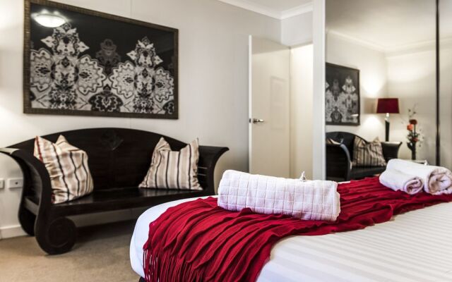 Sky Gardens Sunset River View Netflix Wine Parking