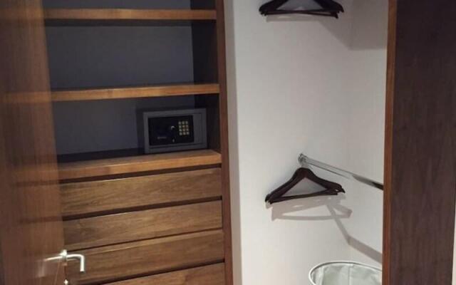 Polanco Pearl by Mr.W