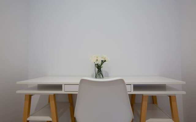 Elegant Apartment At Parkville