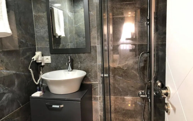 Ege Pearl Hotel
