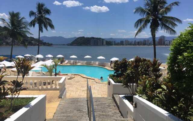 Ilha Porchat Hotel