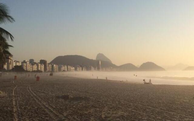 Alex Rio Flats Studio Beach View